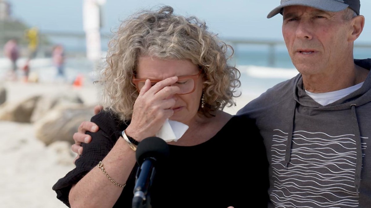 “Nuestros corazones están rotos”: padres de australianos asesinados en BC hablan de lo ocurrido