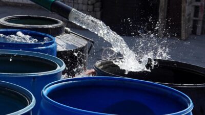 Pátzcuaro: FGR y GC aseguran 8 pipas que extraían agua ilegalmente