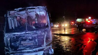 Bloqueos y quema de autos en Zacatecas