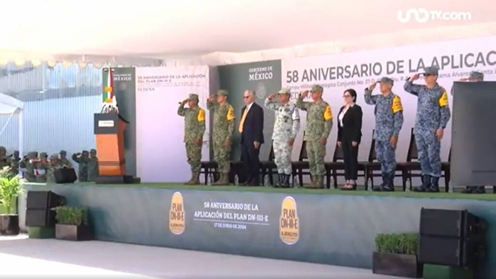 Sedena celebra el 58 aniversario del Plan DN-III-E