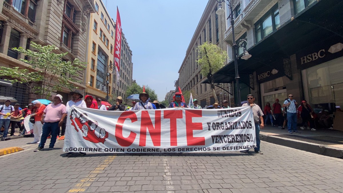 Plantón de la CNTE en el Zócalo, hasta el próximo 11 de junio; tiene reunión con AMLO ese día