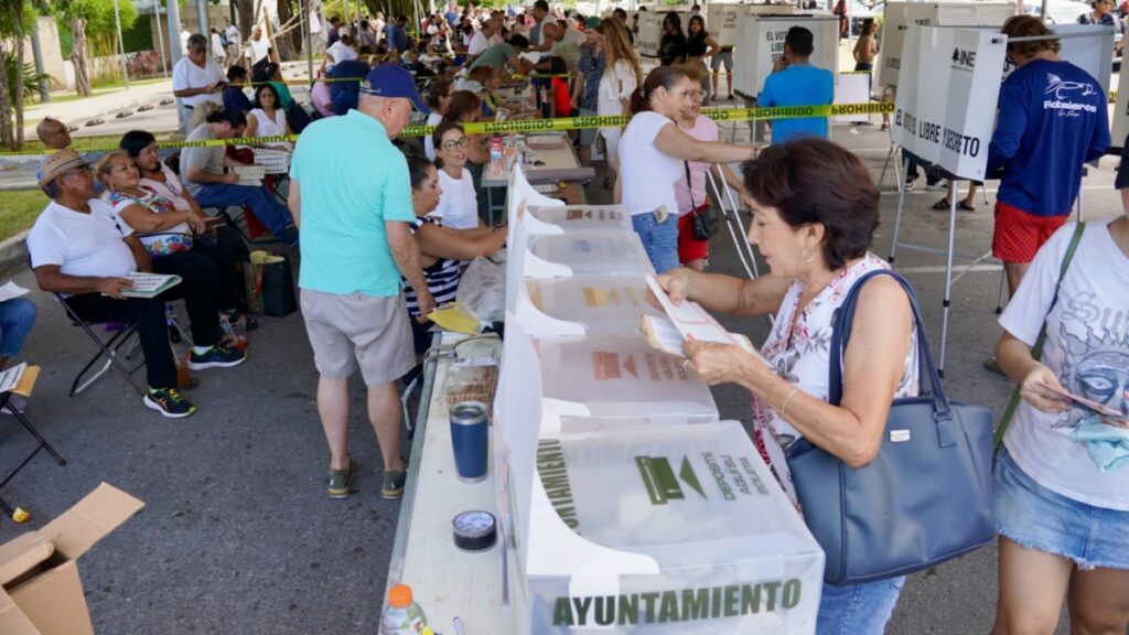 IMÁGENES: Largas filas en casillas del INE: así transcurre la jornada electoral de 2024