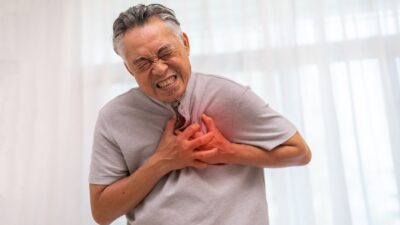 Dolores que se pueden confundir con un infarto: "Cuando es un infarto se siente como una losa que aprieta"