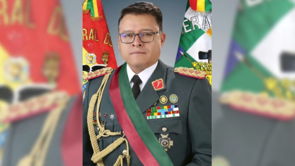 Juan José Zuñiga Macias era el comandante general del Ejercito de Bolivia y quien está detrás del intento de golpe de Estado en el país.