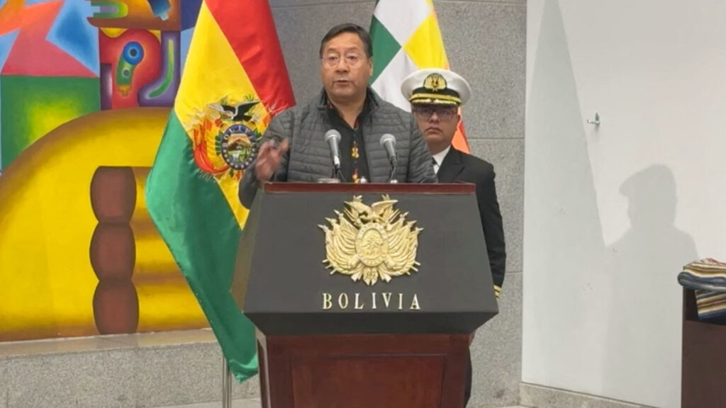 Presidente de Bolivia nombra nuevo comandante de las fuerzas armadas
