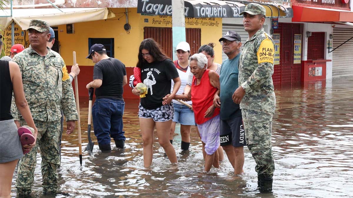 ¡Hay que resguardarse! Quintana Roo suspende clases en Othón P. Blanco y Bacalar por fuertes lluvias