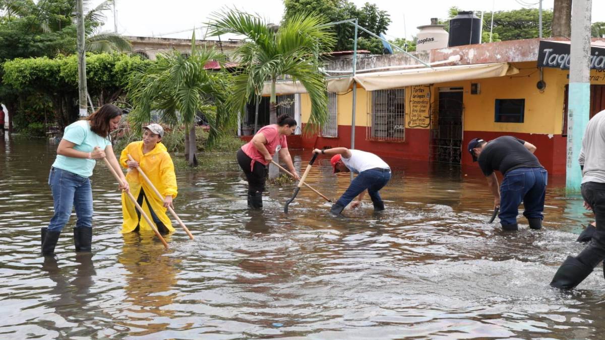 Registran cuantiosas pérdidas negocios de Chetumal por lluvias