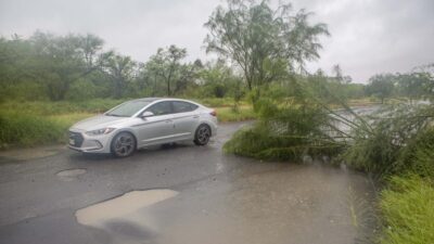 Inundaciones, árboles caídos y deslaves por tormenta tropical Alberto