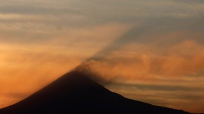 volcan-popocatepetl-preven-caida-de-ceniza-al-sur-de-cdmx