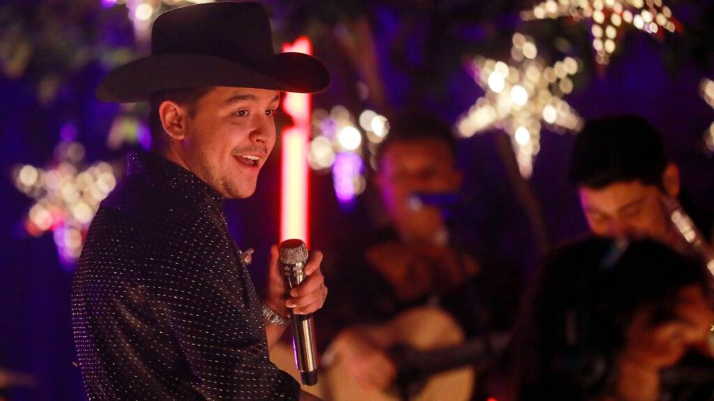 Christian Nodal cancela concierto en Argentina