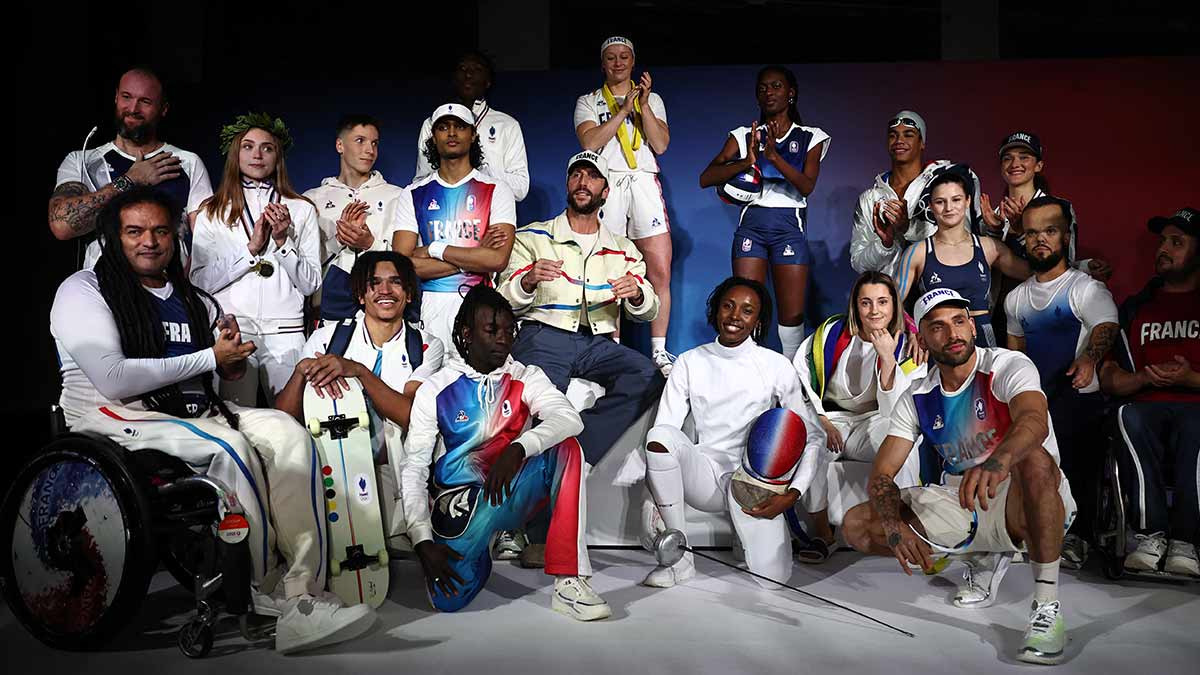 Ashpool el diseñador que creó los uniformes olímpicos y paralímpicos del equipo francés llenos de elegancia 