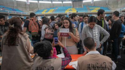 Becas Benito Juárez: ¿Cómo cobrar si tu tarjeta vence en 2024?