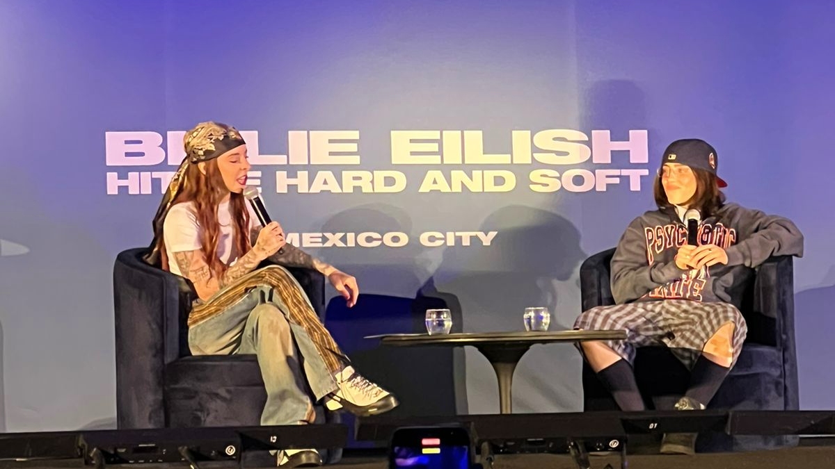 Billie Eilish está en México para celebrar con fans el éxito de su disco “Hit Me Hard and Soft”