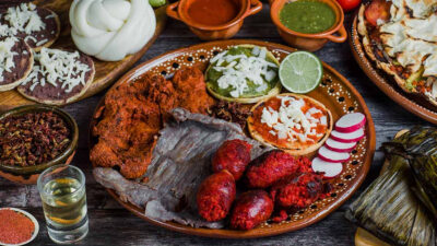 Abren escuela de gastronomía sostenible en la Mixteca de Oaxaca