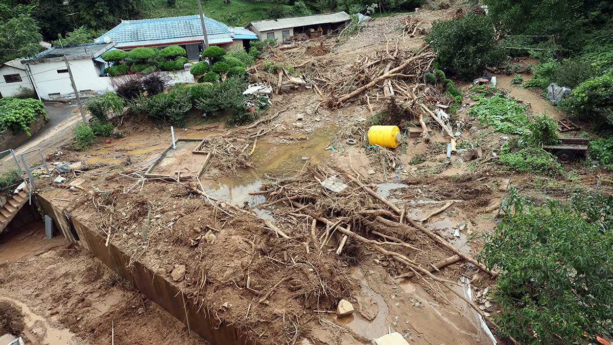 Mueren 4 personas por lluvias torrenciales en Corea del Sur; son las peores en 200 años
