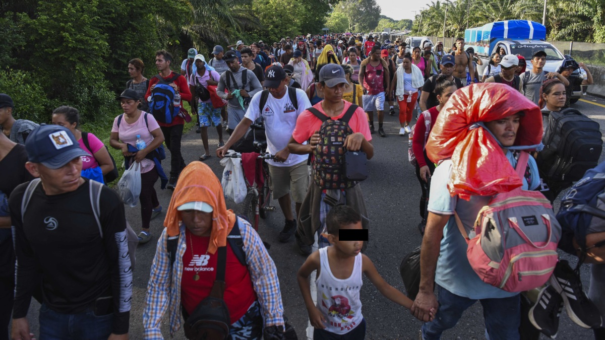 Violencia desata huida: familias mexicanas salen de Chiapas y se refugian en Guatemala