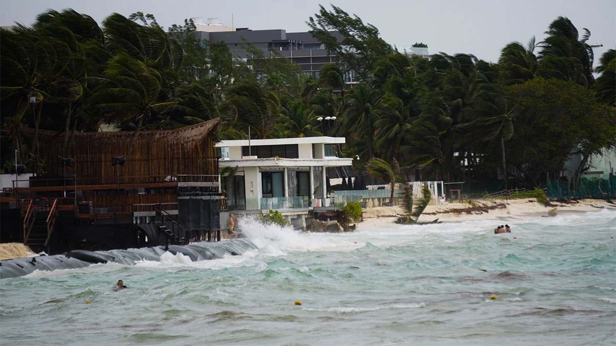 ¡Atención, Quintana Roo! Se activa Alerta Naranja por huracán Beryl
