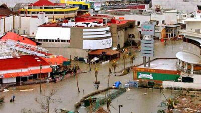 Imágenes huracán Wilma que devastó Quintana Roo en 2005