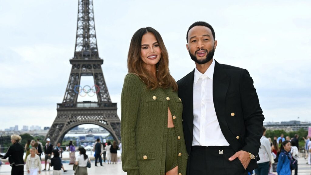 John Legend y su esposa Chrissy Teigen