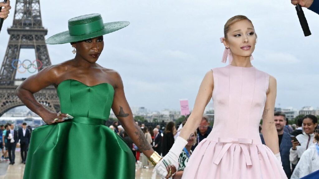 La actriz Cynthia Erivo y la cantante Ariana Grande