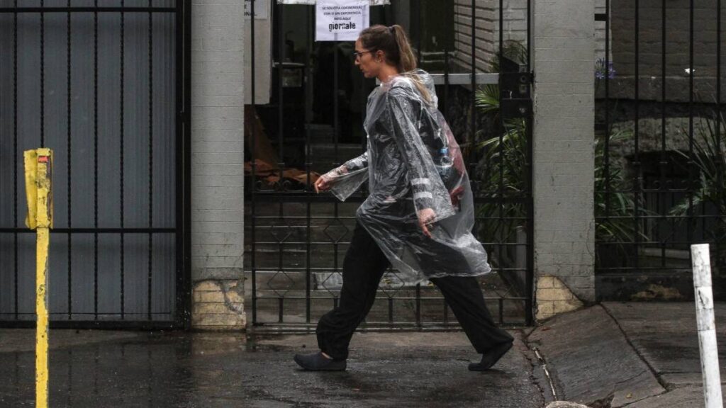 Lluvias durante la mañana y tarde en CDMX