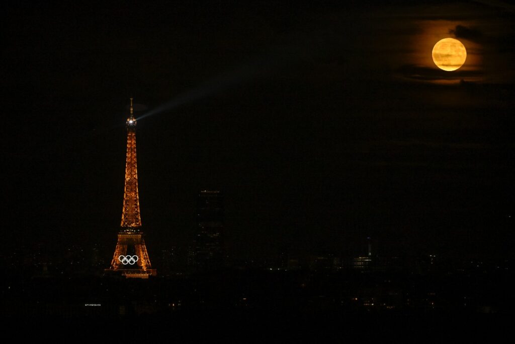 Luna Torre Eiffel