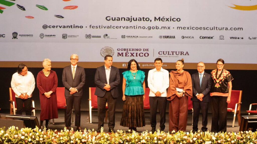 viaja-sin-salir-de-mexico-vive-la-cultura-de-brasil-y-oaxaca-en-el-cervantino-2024-programa-y-artistas-invitados