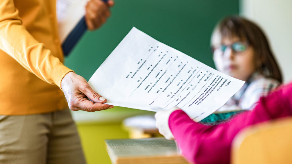 Cómo saber si tu hijo reprobó el ciclo escolar