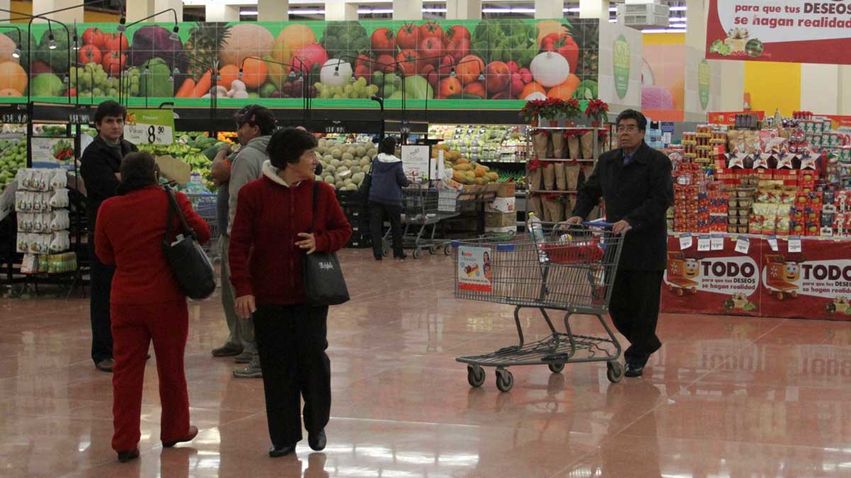 EXCLUSIVA: Reforzarán seguridad en tiendas para evitar robos de montachoques en supermercados