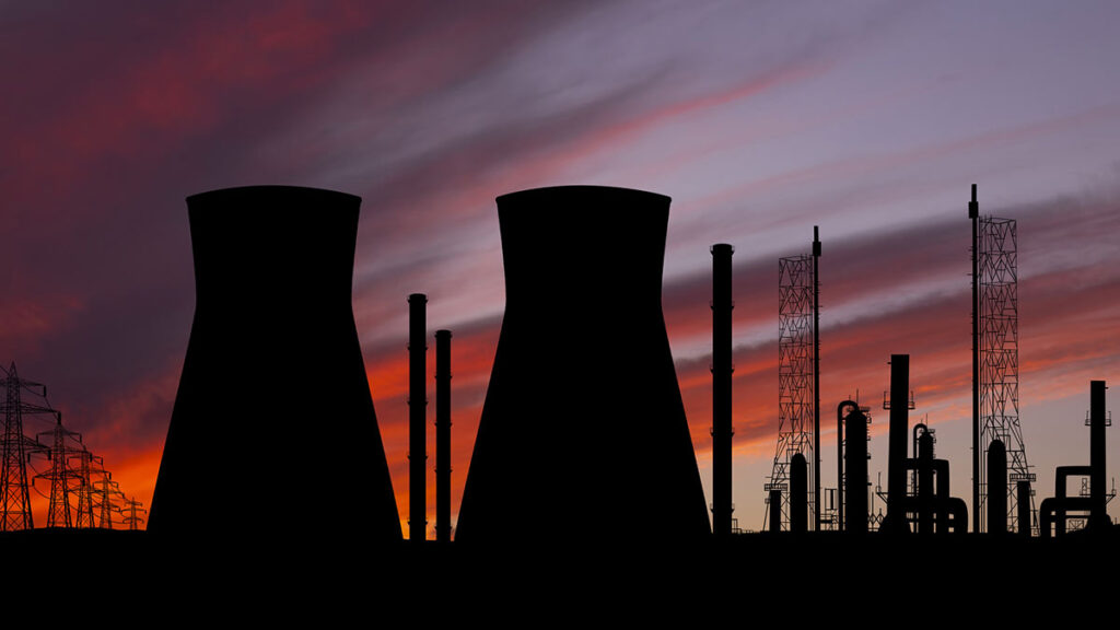 Incendio en torre de refrigeración de central nuclear de Zaporiyia, Ucrania