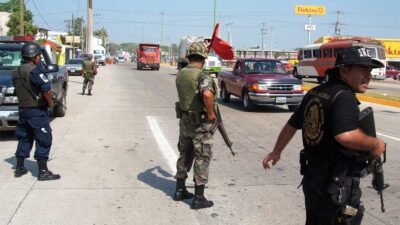 Autoridades reportaron una riña en el Cereso de San Francisco Kobén.