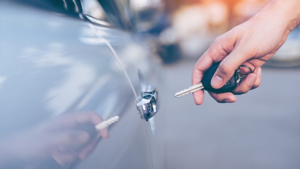 ¿Es tu primer auto? Toma en cuenta los siguientes gastos