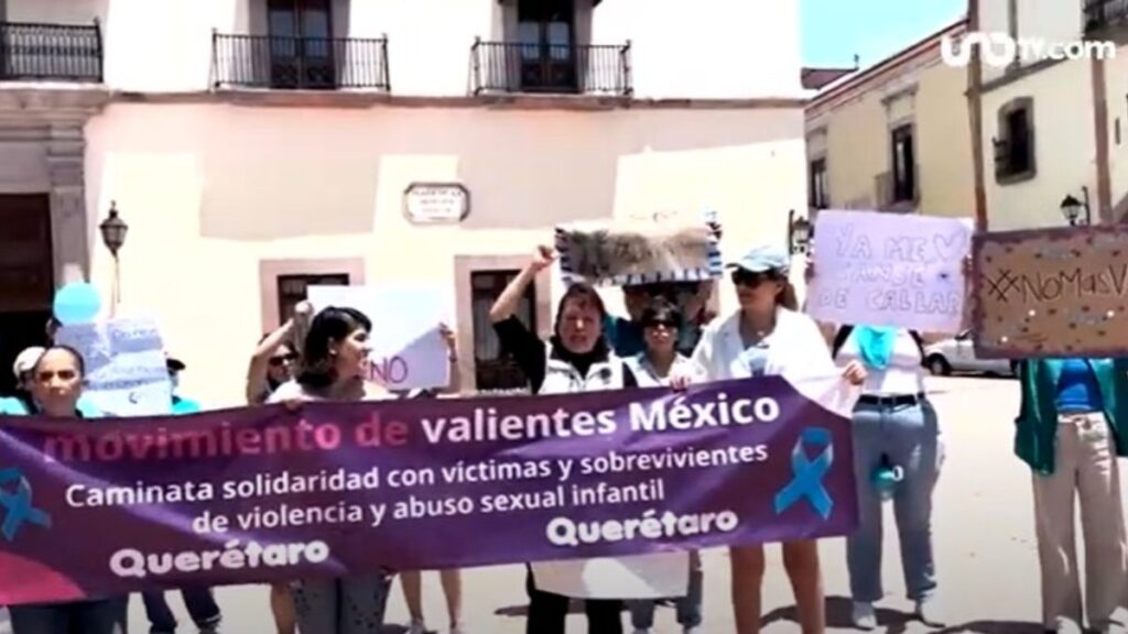 Manifestación contra el abuso sexual infantil en Querétaro