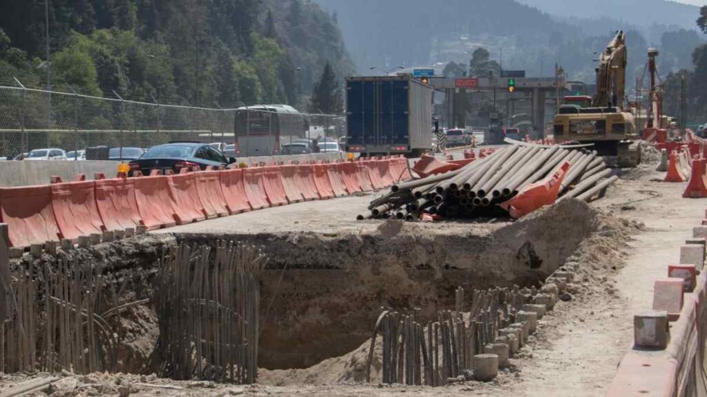 Cierre de autopistas México-Cuernavaca y La Pera-Cuautla; vías alternas