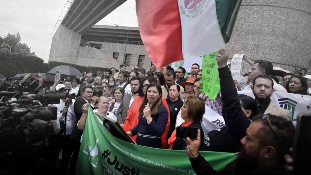 Más de 55 mil trabajadores del Poder Judicial, amagaron con realizar un paro si no se toman en cuenta sus propuestas