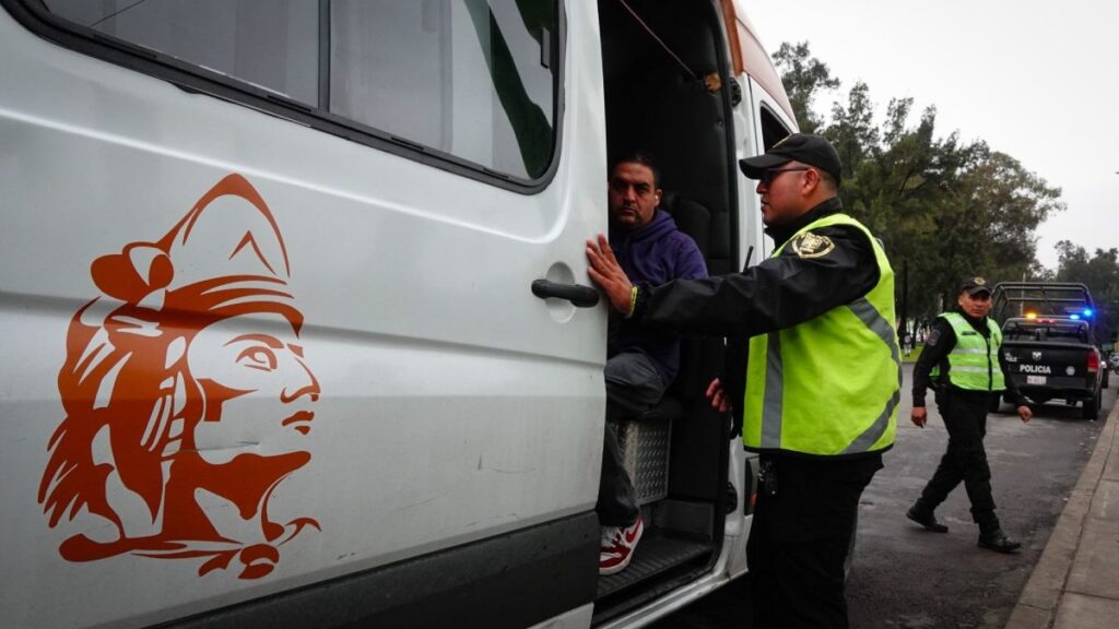 Operativo de revisión de transporte en la CDMX.