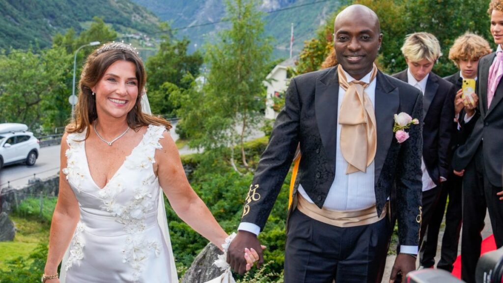 Princesa Marta Luisa de Noruega se casa con su chamán, Durek Verrett