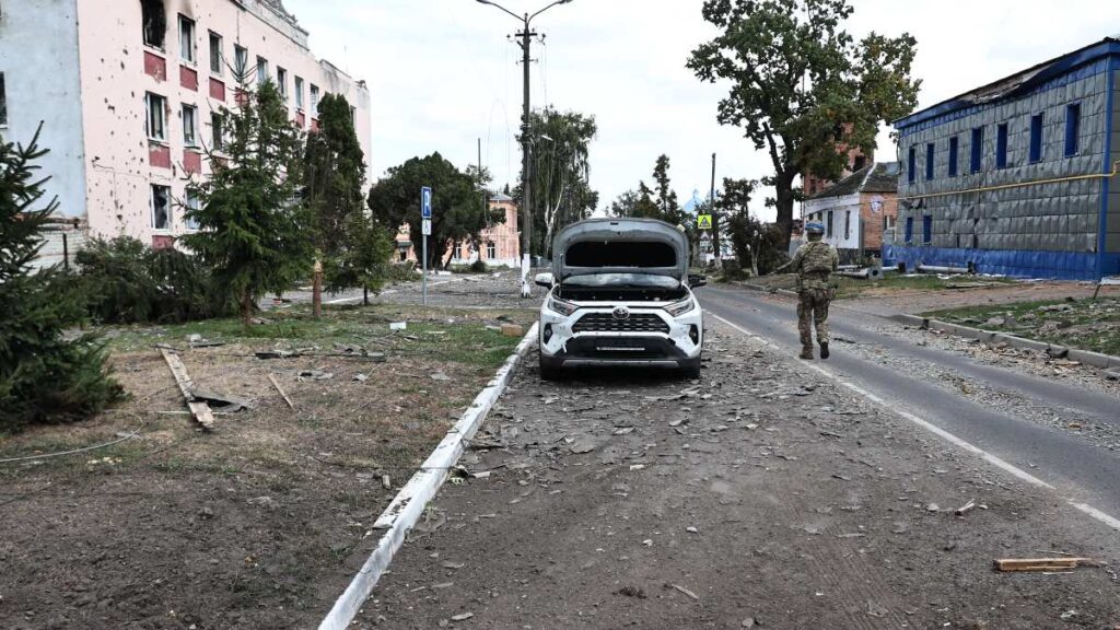 Ucrania refuerza posiciones en región de Kursk, en Rusia