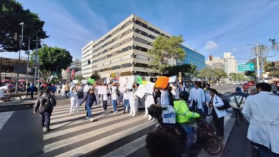 Unisa Se Manifiesta En Calles Del Centro