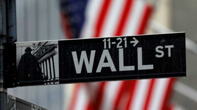 Wall Street abre al alza