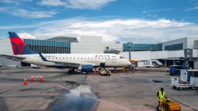 Chocan dos aviones de Delta Air Lines en el aeropuerto de Atlanta