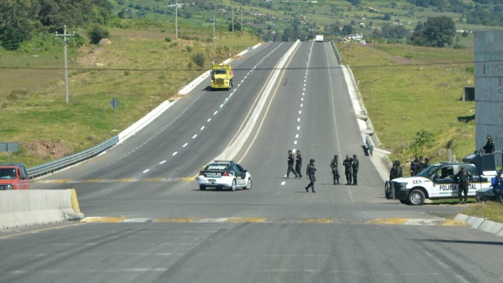 Ejidatarios retiran bloqueo del Arco Norte