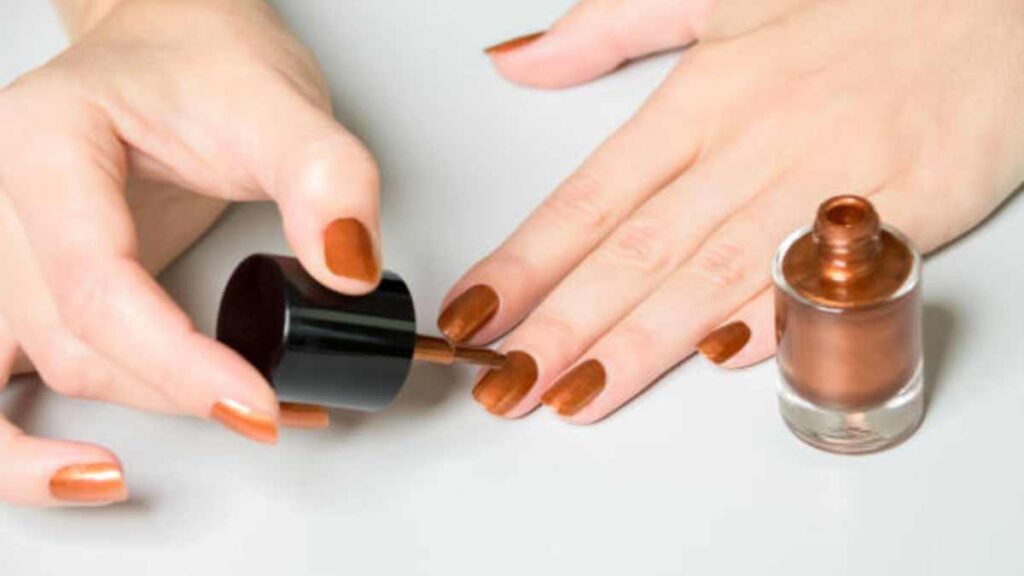 ¿Qué color de uñas usar en otoño?