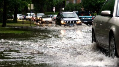 cierran-lateral-de-fray-servando-en-cdmx-esta-inundada