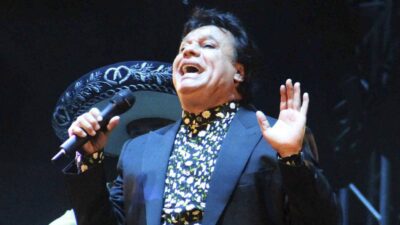 Proyectarán concierto de Juan Gabriel en el Zócalo