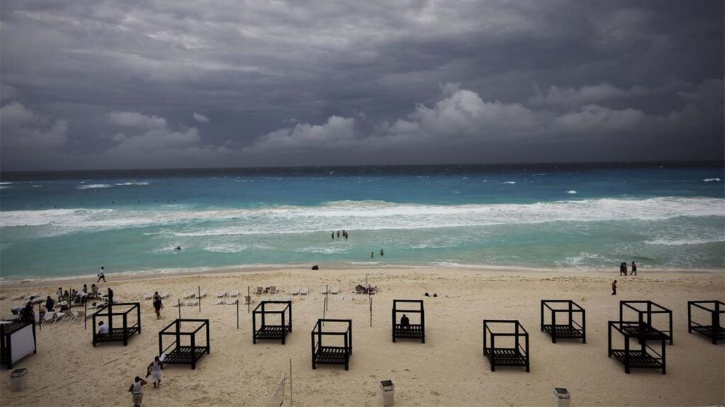 Activan alerta Roja en Quintana Roo por Helene