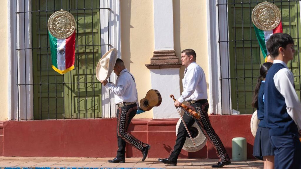 HIMNO NACIONAL