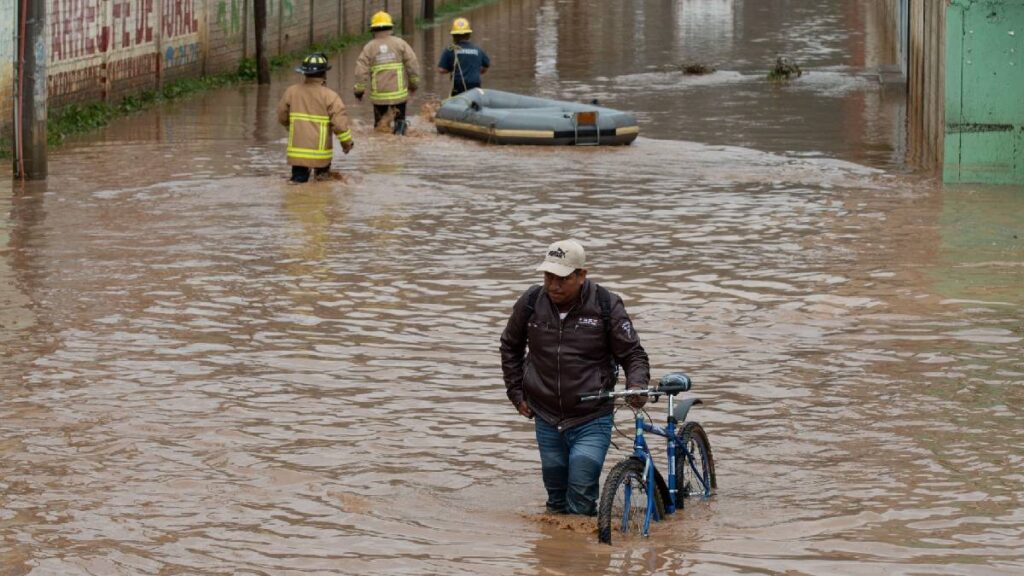 Inundaciones por fuertes lluvias en Chiapas