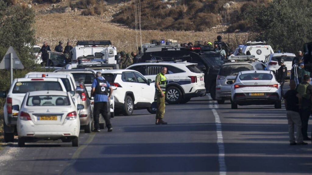 Israel localiza los cuerpos de seis rehenes, provoca la ira del primer ministro