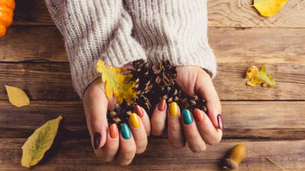 ¿Qué color de uñas usar en otoño?